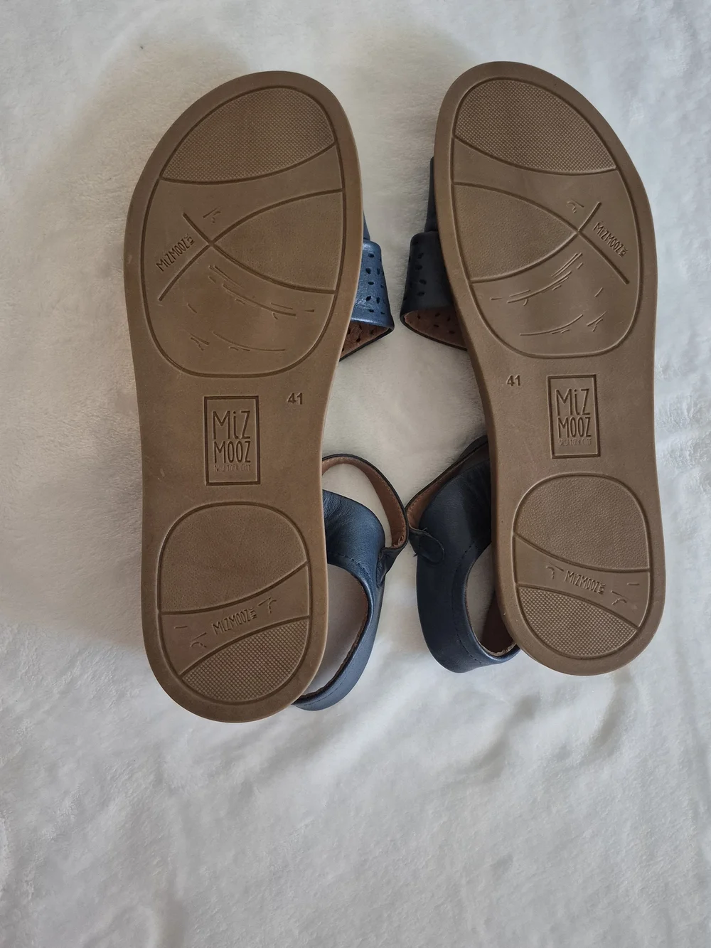 MIZ MOOZ Women's Adjustable Huarache/Sandal